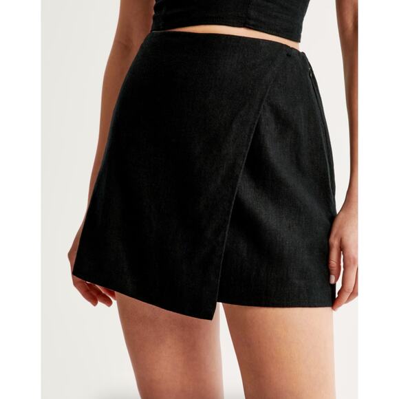 Abercrombie & Fitch Dresses & Skirts - Abercrombie & Fitch Skirt Skort Womens S Black Scarlett Linen-Blend Wrap Mini